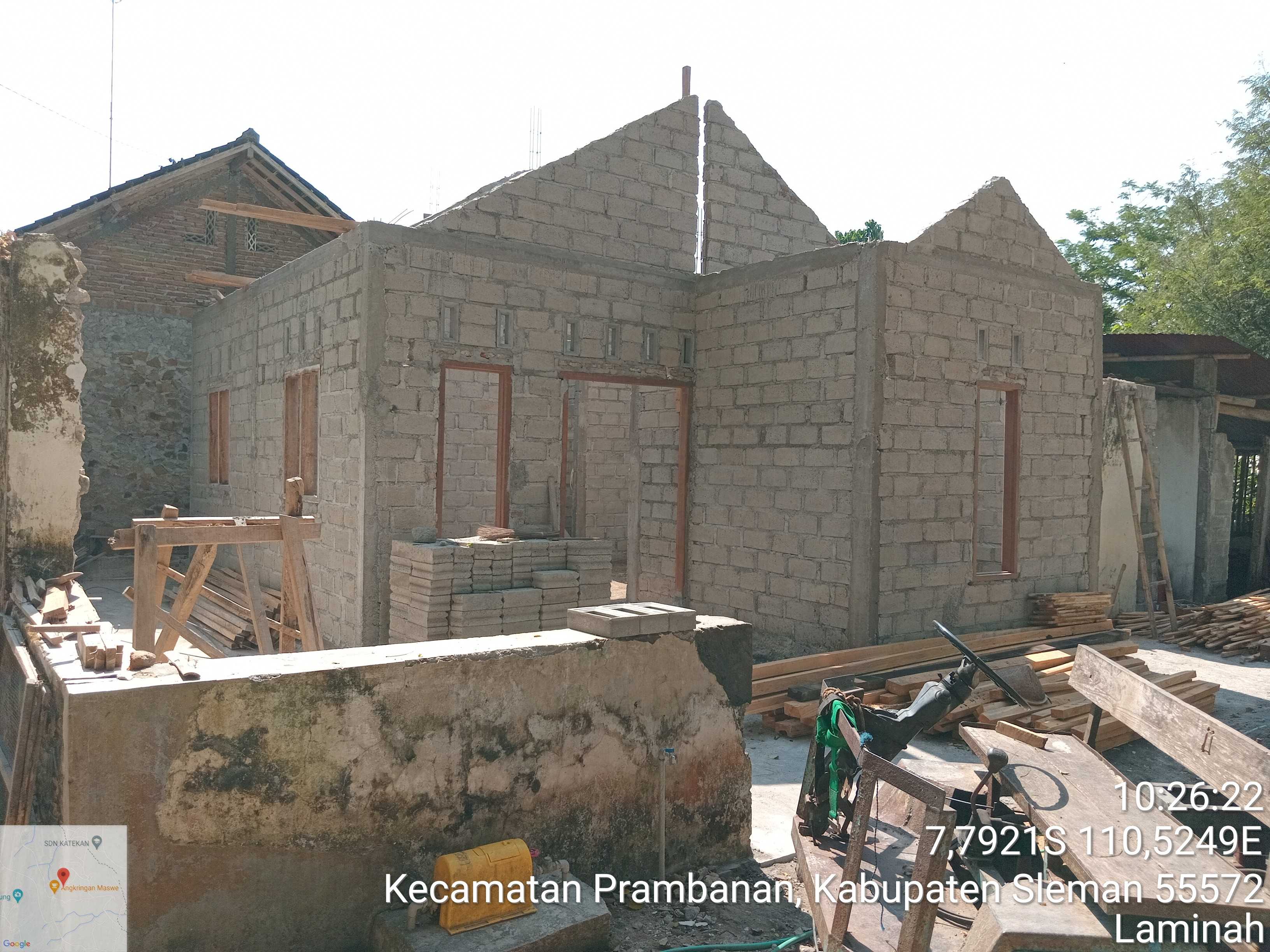Foto Rumah 50% LAMIYEM